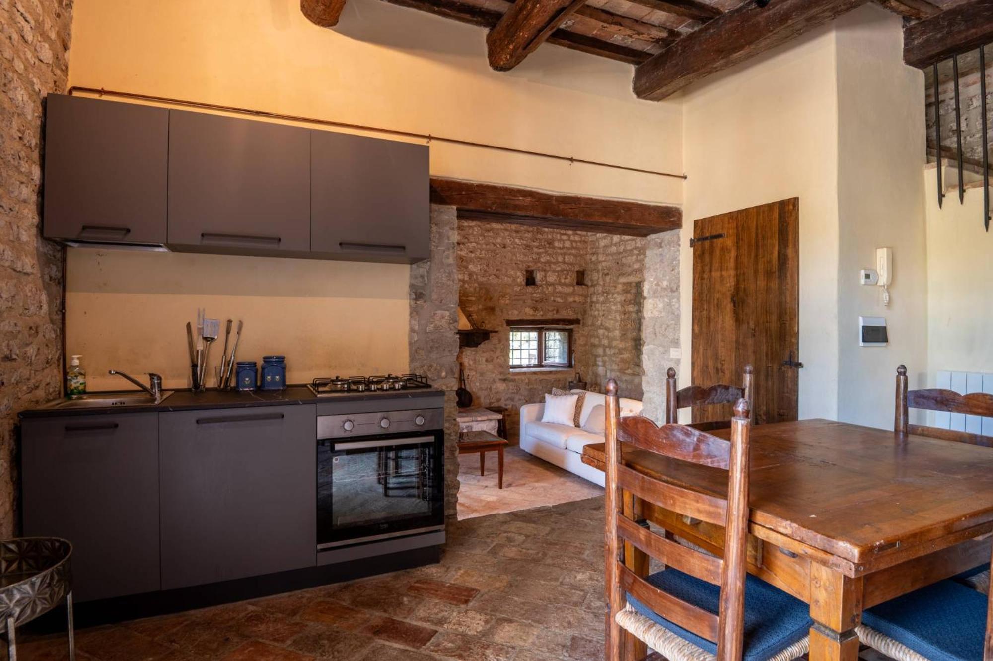 Castello Valenzino Bed & Breakfast Antognola Exterior photo